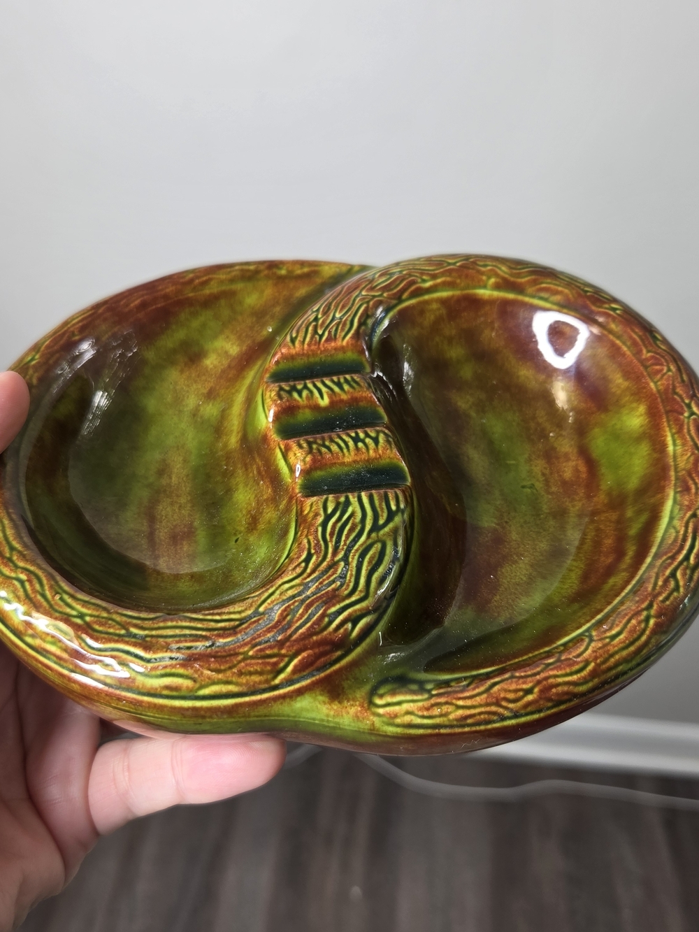 Vintage MCM Hollad Mold Ceramic Ashtray